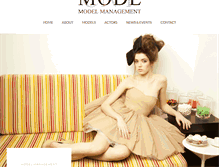 Tablet Screenshot of cnymode.com